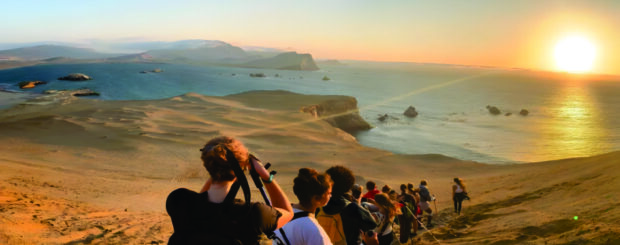 Trekking in Paracas